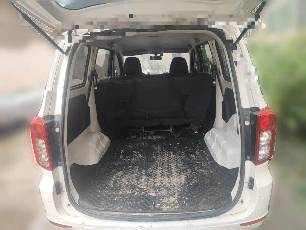 Wuling Hongguang — миниатюра 15