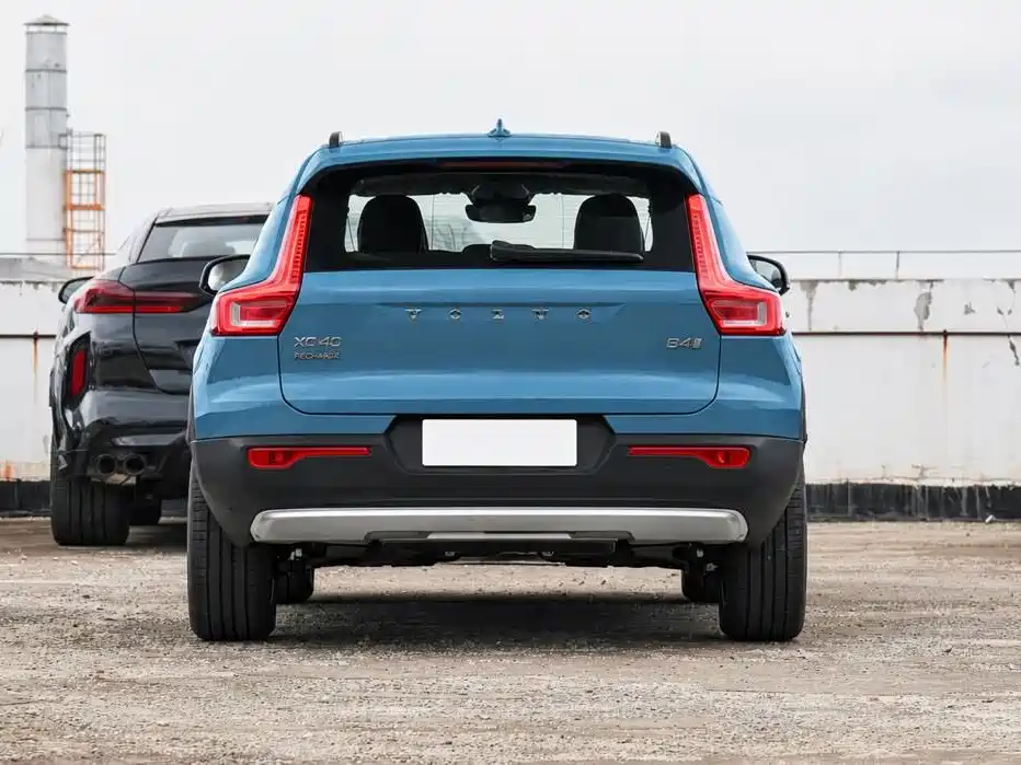 Volvo XC40 — миниатюра 5