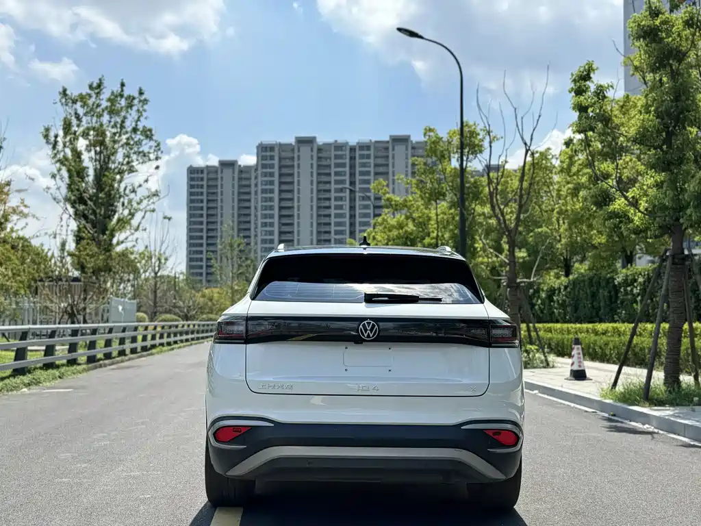 Volkswagen ID.4 X — миниатюра 8