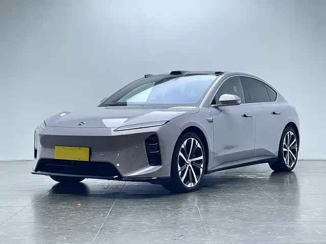 2025 Nio ET5