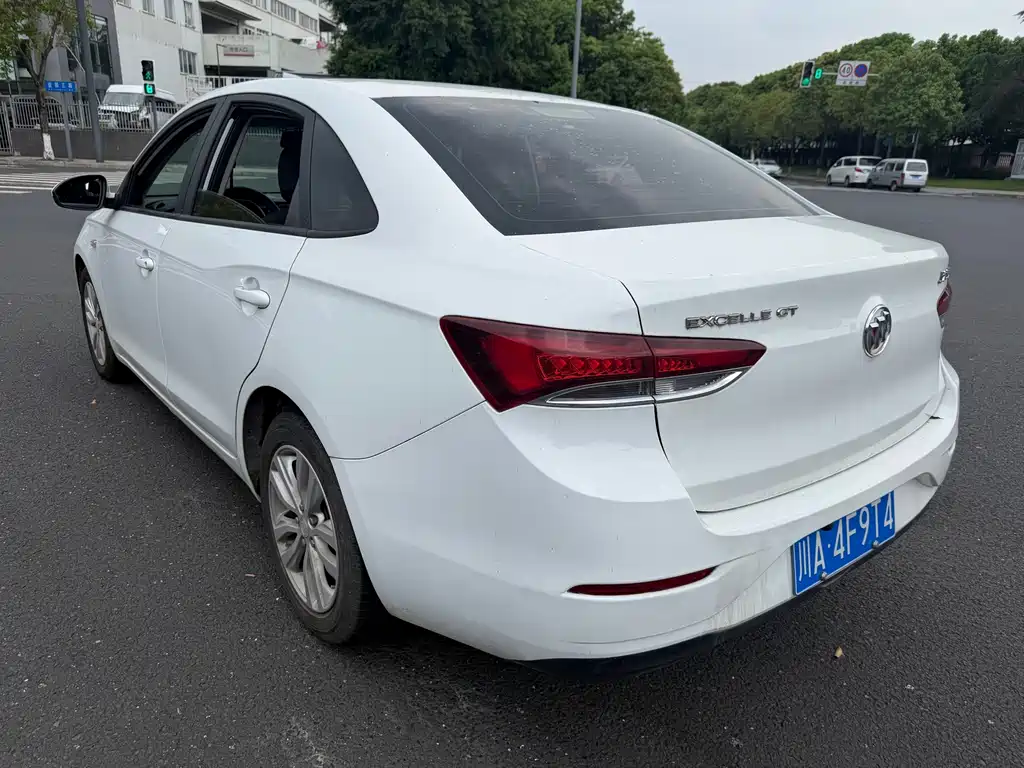 Buick Excelle 2021 1.3T AT