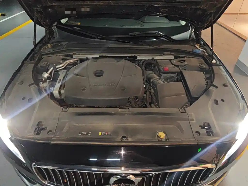 Volvo S90 — миниатюра 22