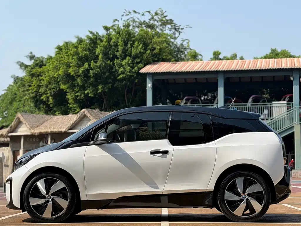 BMW i3 (Import) — миниатюра 3