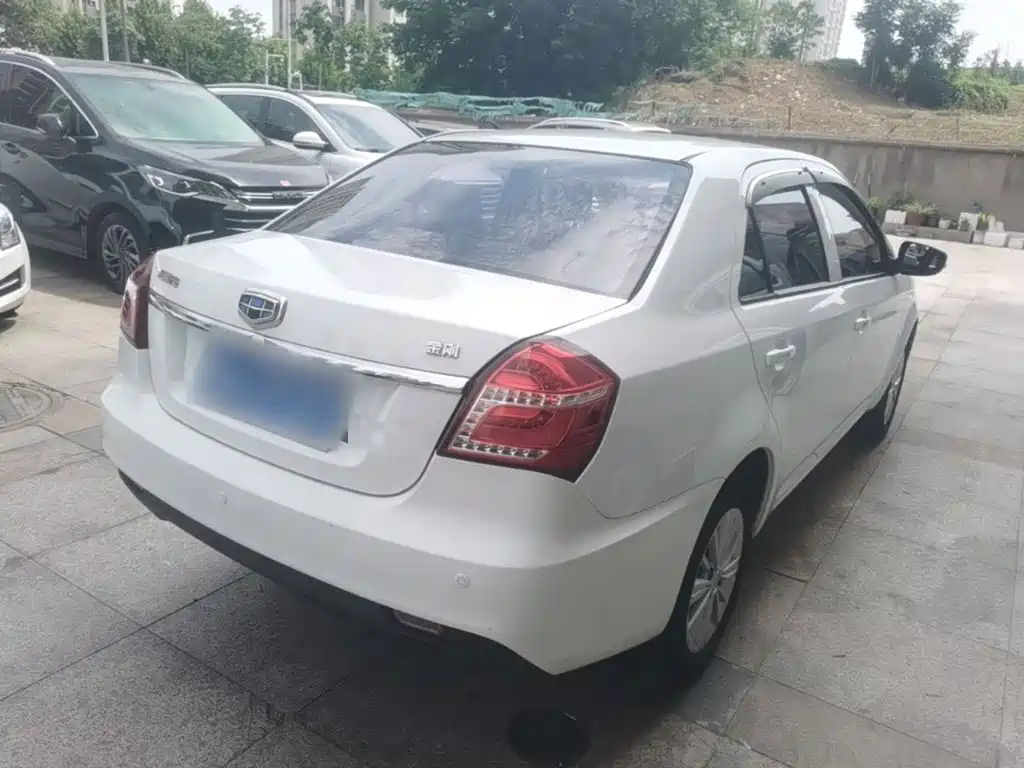 Geely Jingang 2016 1.5L MT Elite