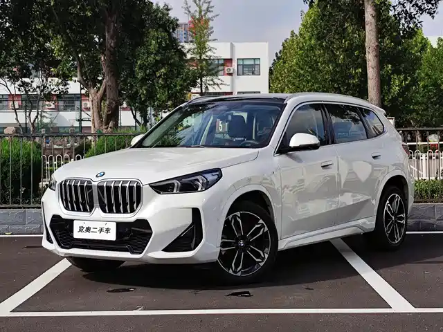 BMW X1 2025