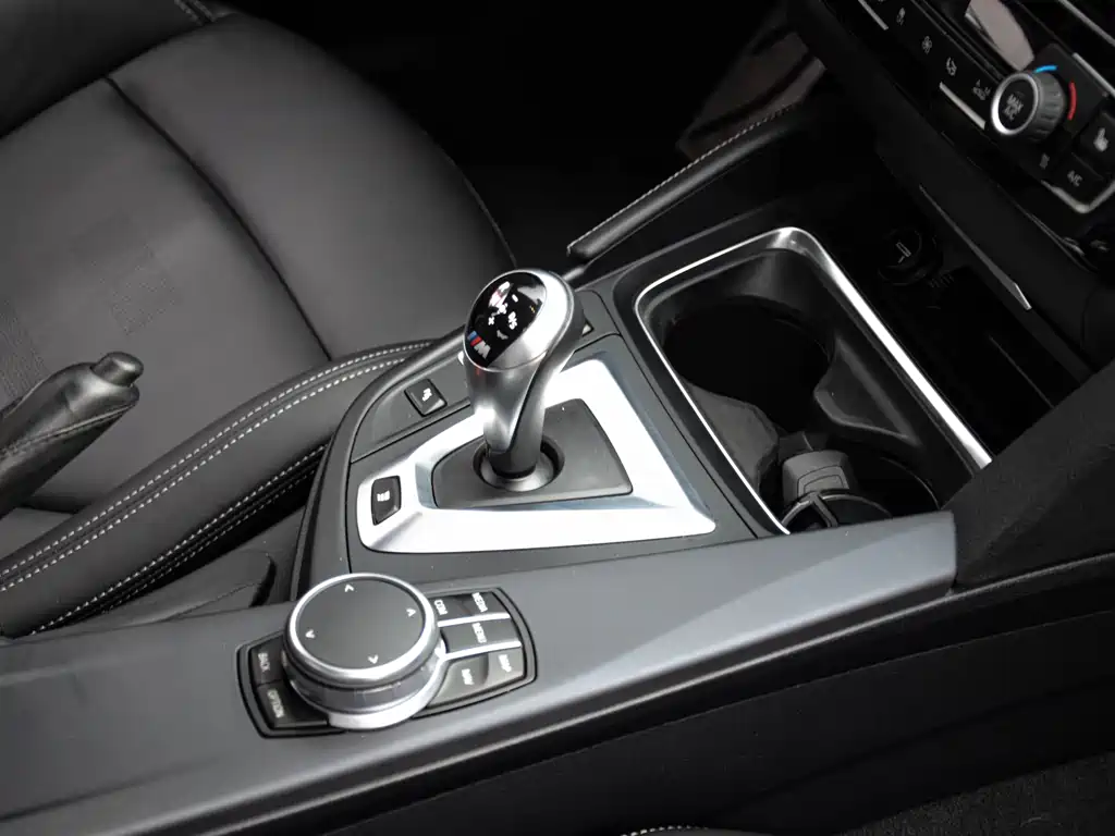 BMW M3 — миниатюра 21