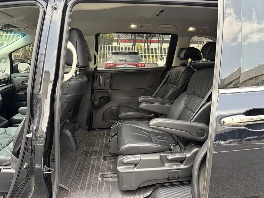 Honda Odyssey — миниатюра 14