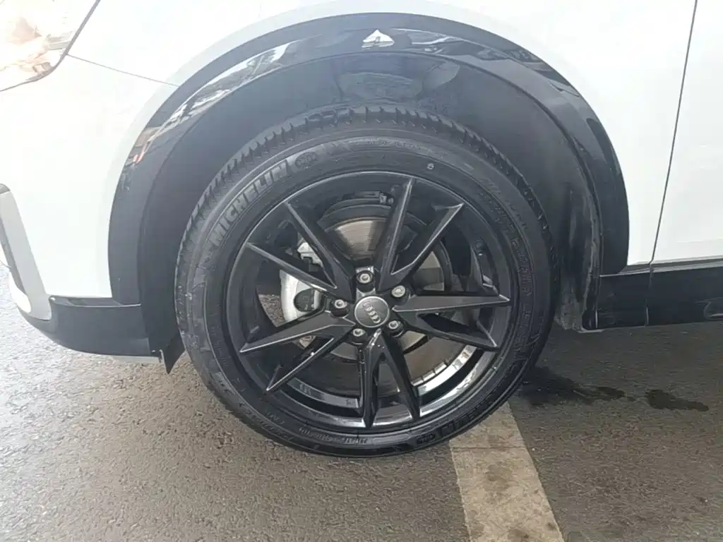 Audi Q2L — миниатюра 23