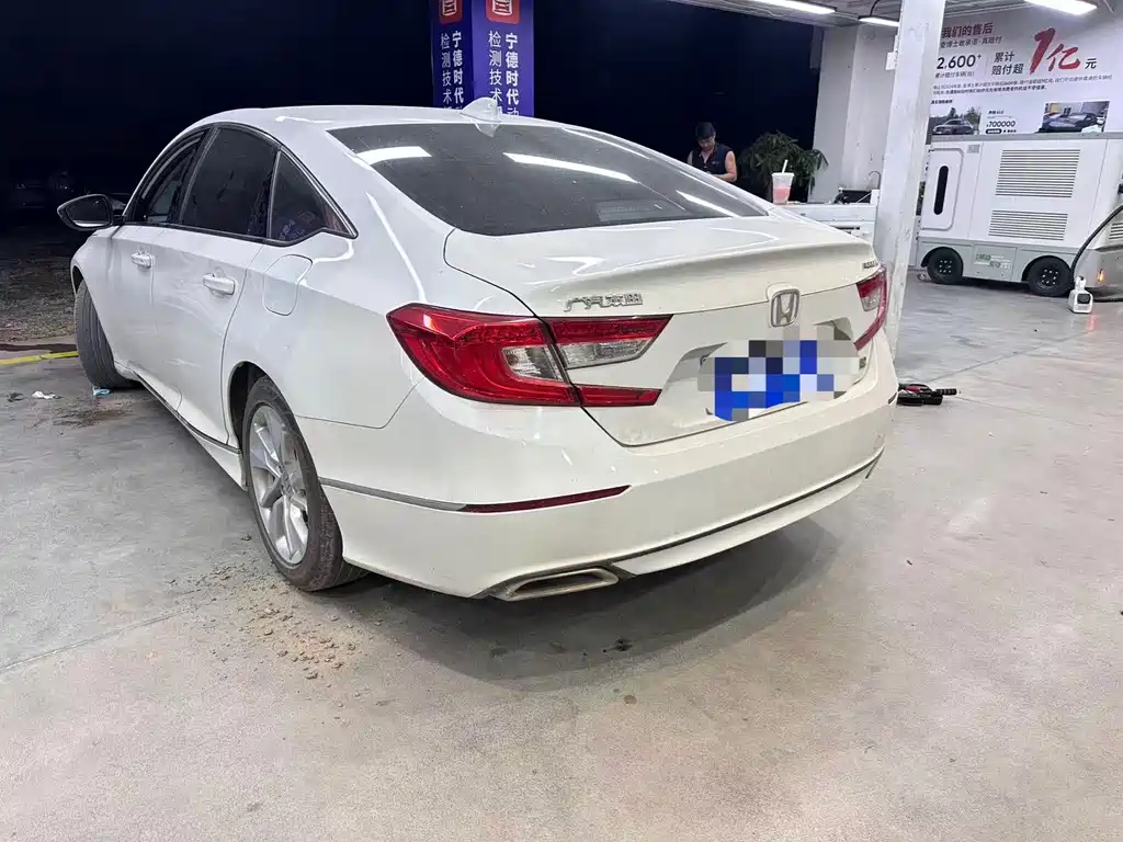Honda Accord — миниатюра 2