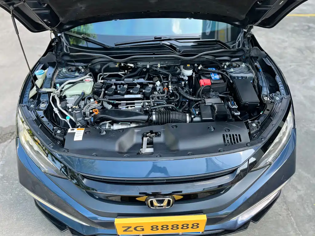 Honda Civic — миниатюра 9