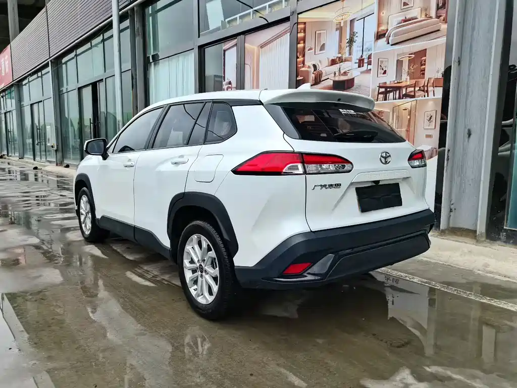 Toyota Frontlander — миниатюра 4