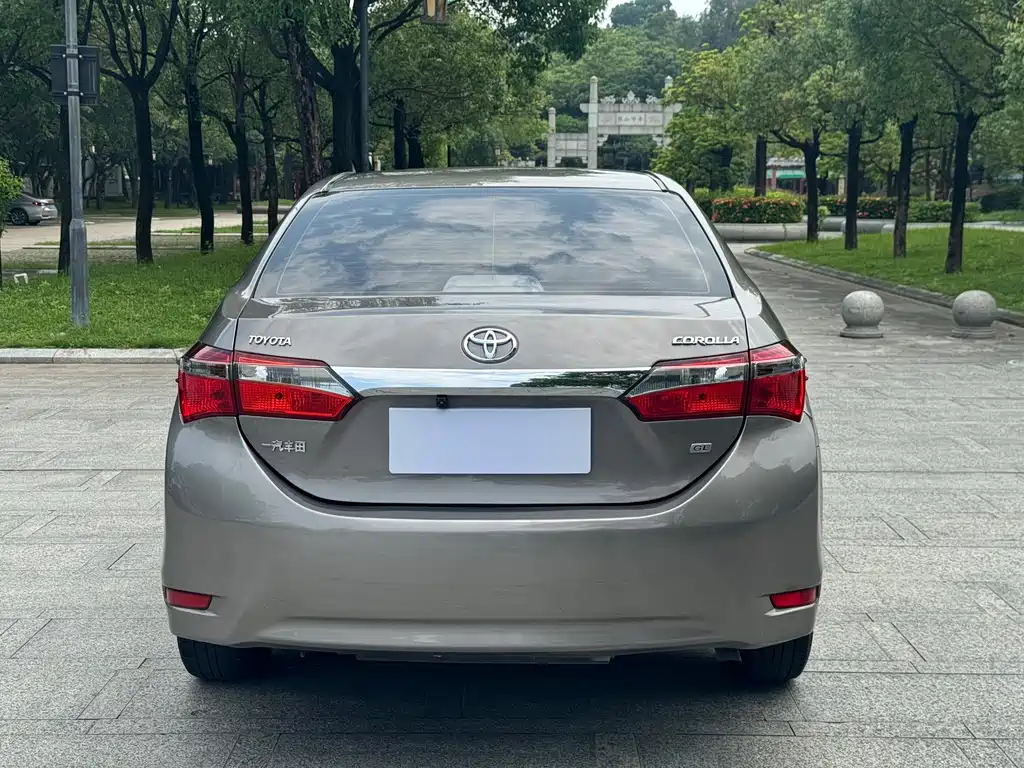 Toyota Corolla — миниатюра 11
