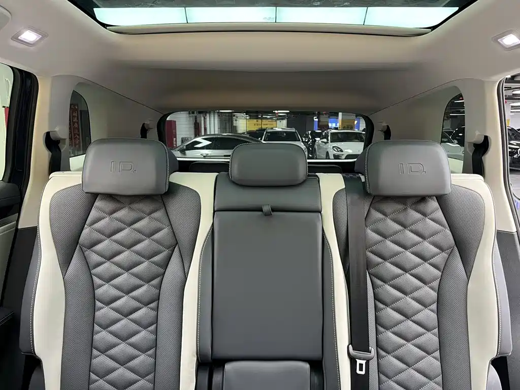Volkswagen ID.6 Crozz — миниатюра 38