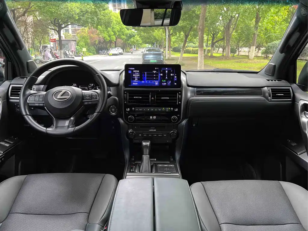Lexus GX — миниатюра 7