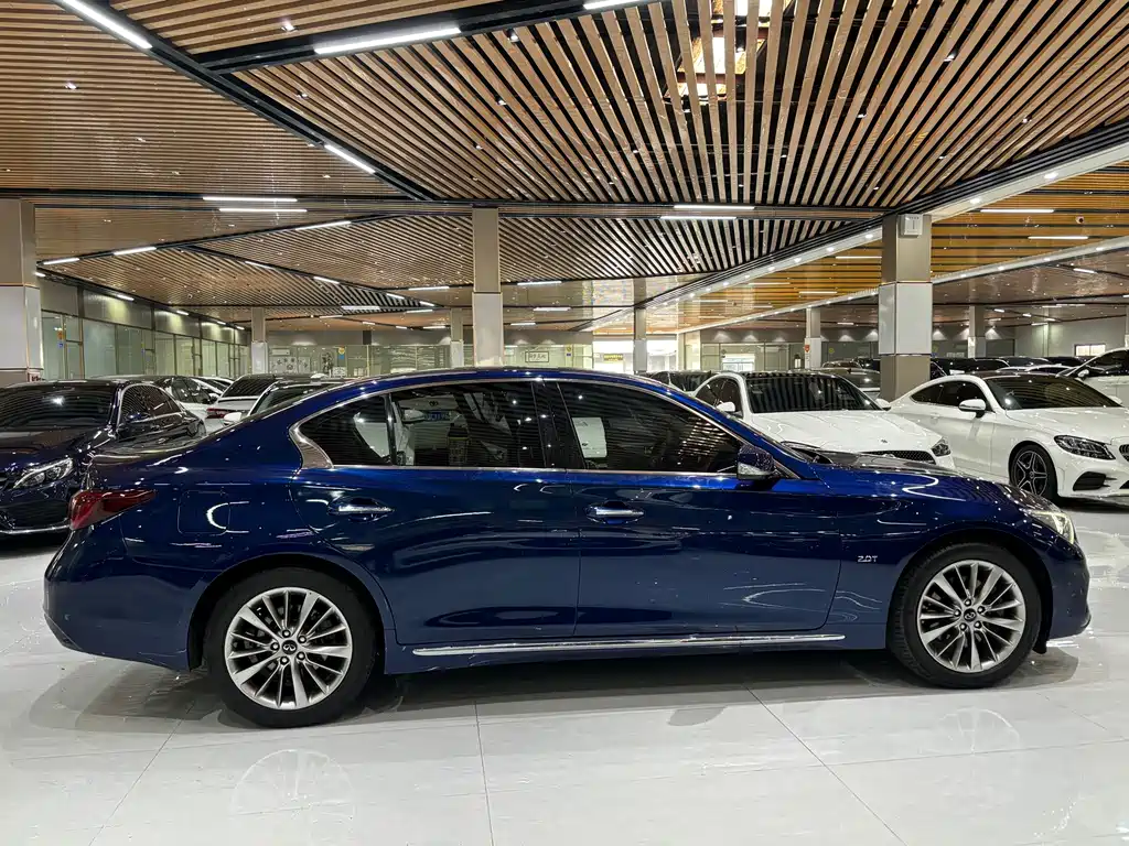 Infiniti Q50L — миниатюра 7