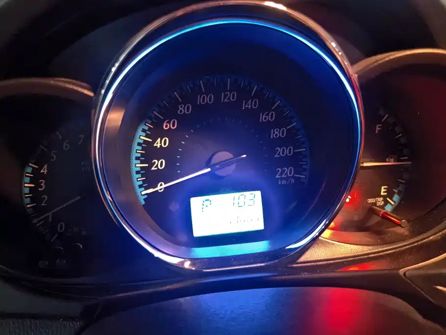 Toyota Yaris L — миниатюра 14
