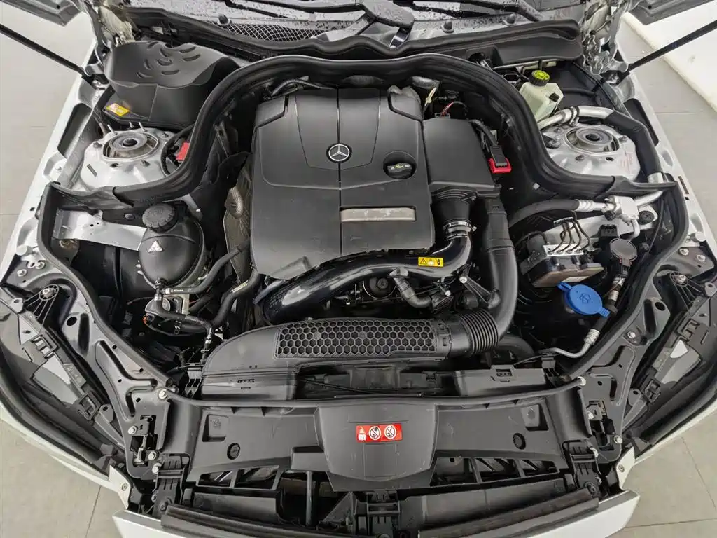 Mercedes-Benz E-Class E 2015 E 260 L Sport