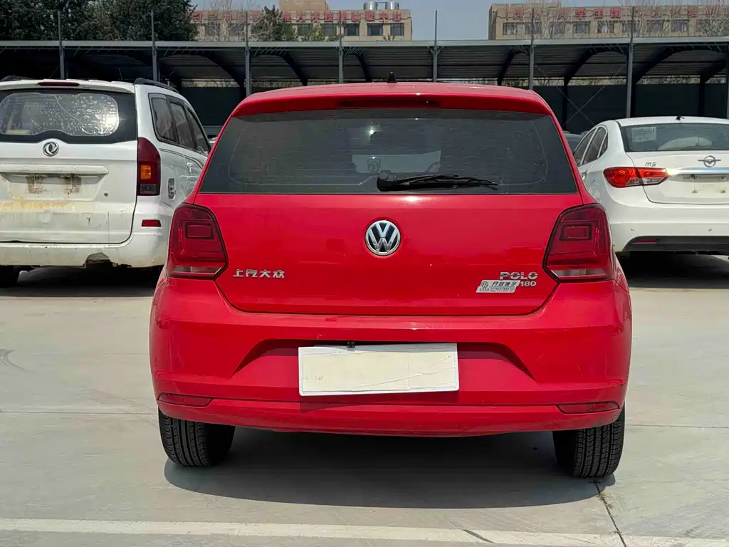 Volkswagen Polo — миниатюра 8