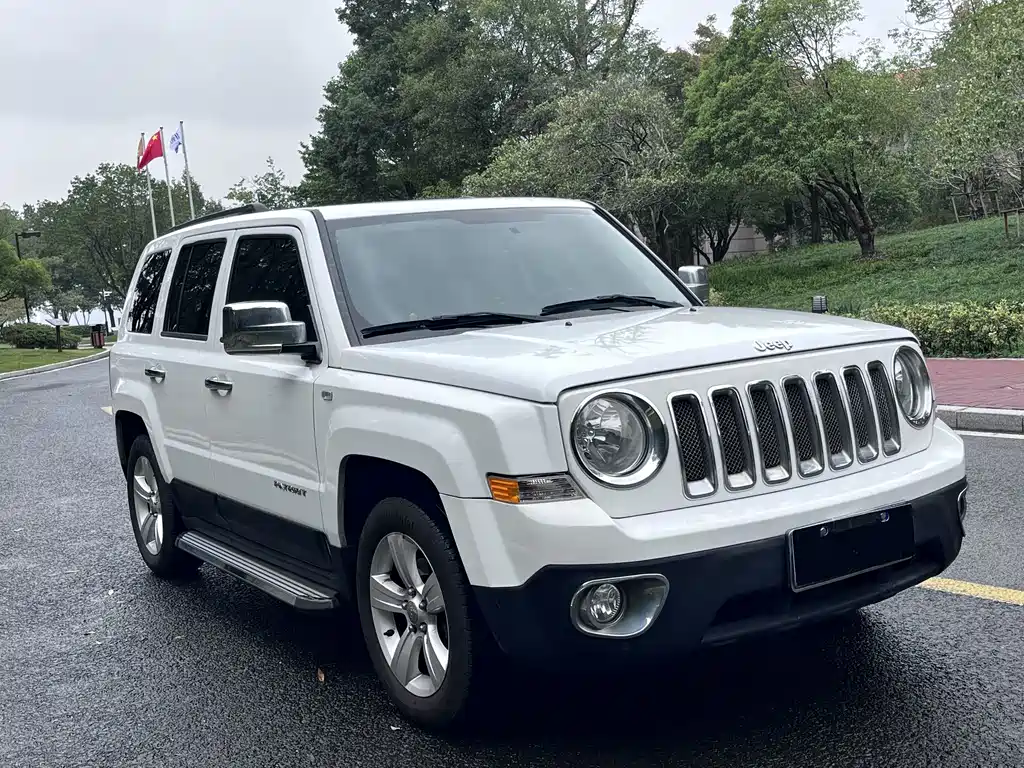 Jeep Patriot — миниатюра 3