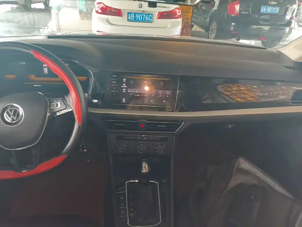 Volkswagen Lavida — миниатюра 13