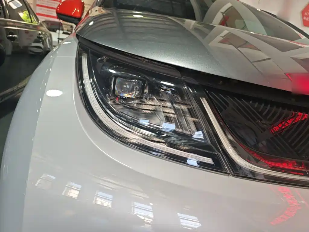 BYD Dolphin — миниатюра 11