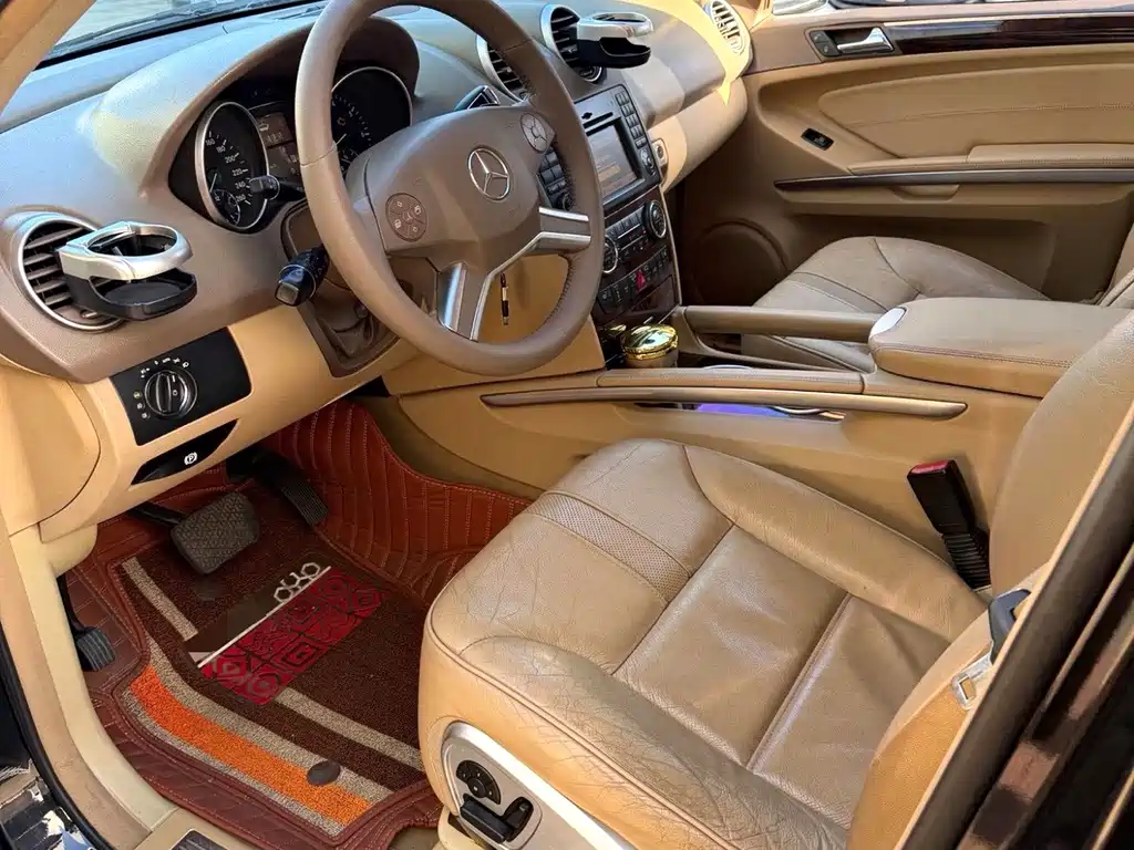Mercedes-Benz M-Class — миниатюра 8