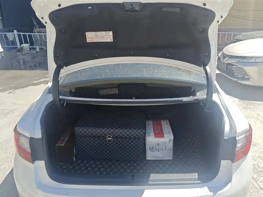Lexus ES 2015 300h Luxury