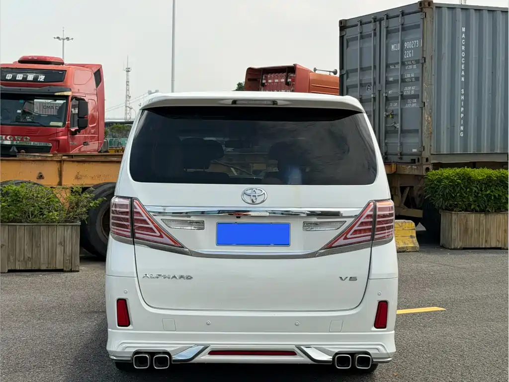 Toyota Alphard 2012 3.5L Luxury