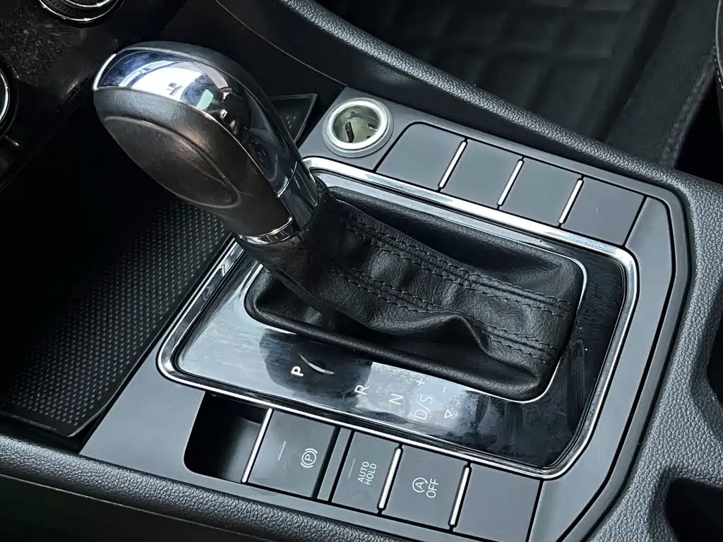 Volkswagen Bora — миниатюра 12