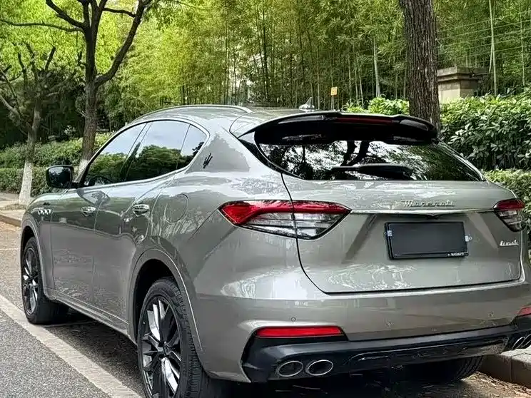 Maserati Levante — миниатюра 2