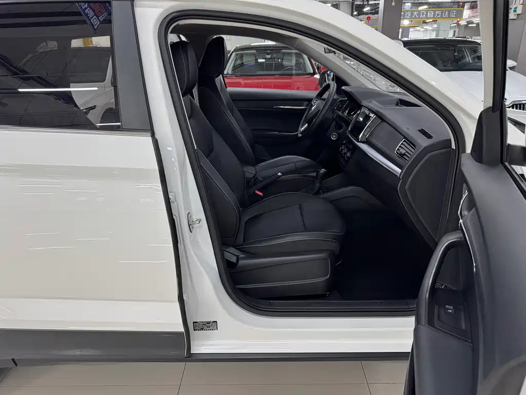 Skoda Kamiq — миниатюра 7