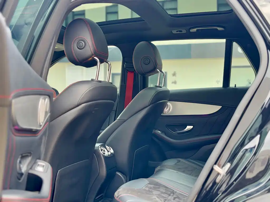 Mercedes-Benz GLC AMG — миниатюра 4