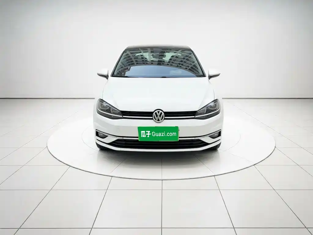 Volkswagen Golf — миниатюра 2