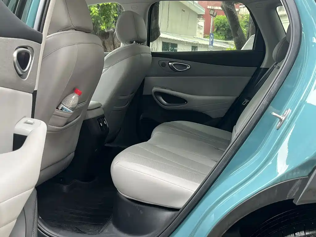 BYD Sealion 05 EV — миниатюра 6