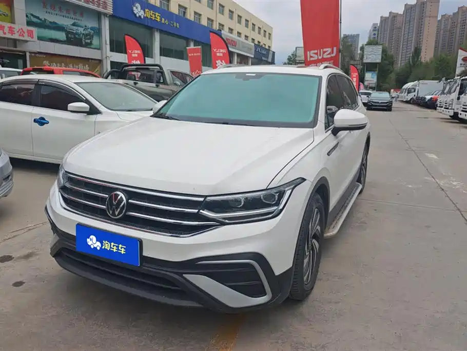 Volkswagen Tiguan L 2022