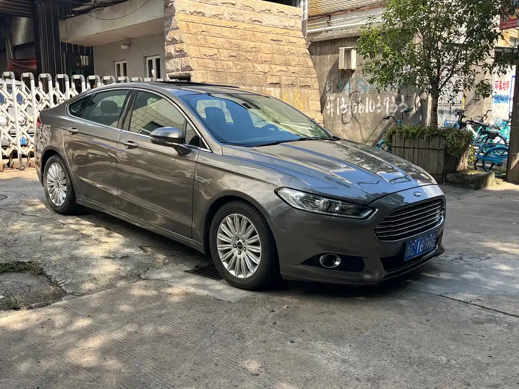 Ford Mondeo — миниатюра 3
