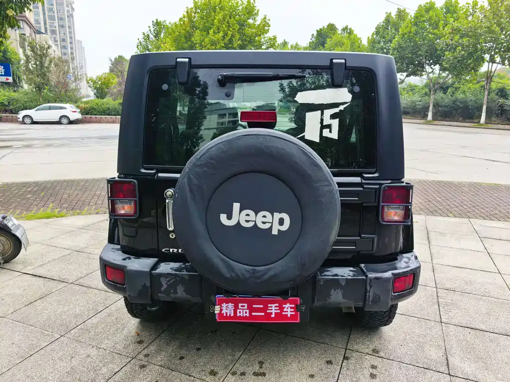 Jeep Wrangler — миниатюра 7