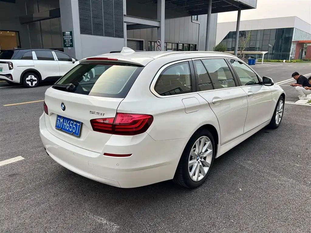 BMW 5 Series 5 2014 528i