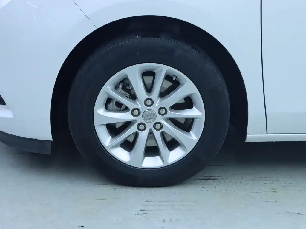 Buick GL8 2017 ES 28T Comfort V