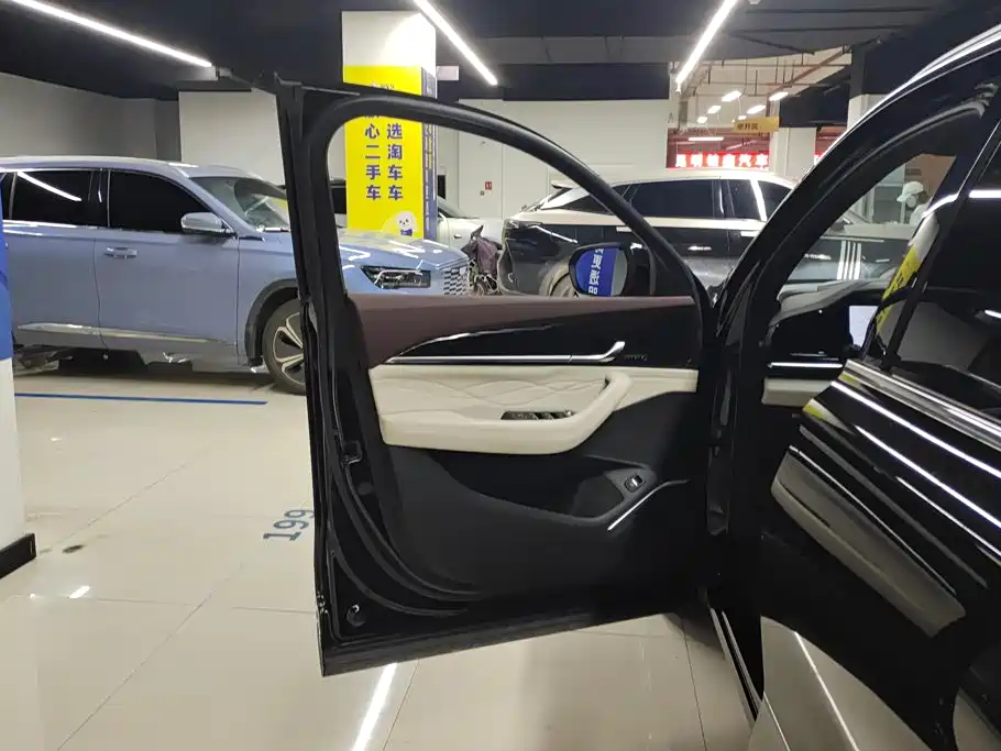 Geely Xingyue L — миниатюра 7