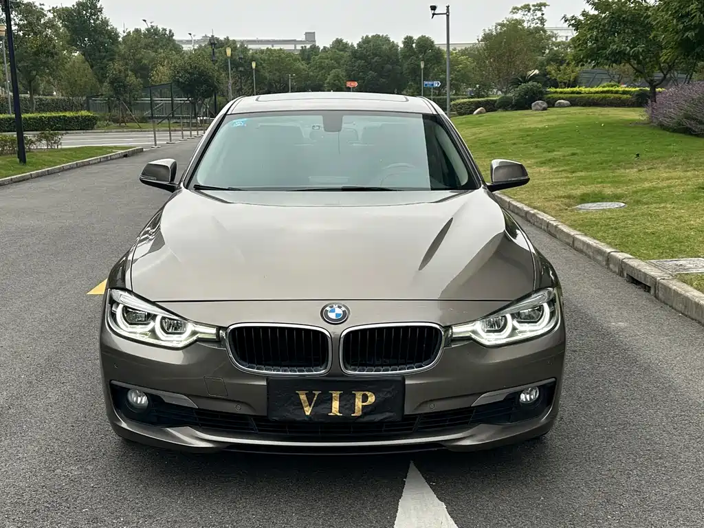 BMW 3 Series — миниатюра 2