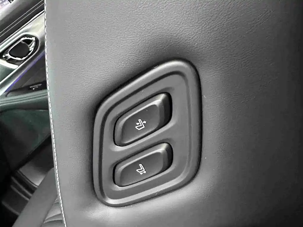 GAC Motor GS8 Navigator Series 2.0TGDI 4WD Supreme Edition （ 7-seat ）, фото 23