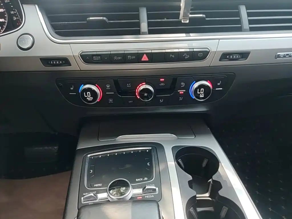 Audi Q7 2018 40 TFSI Comfort