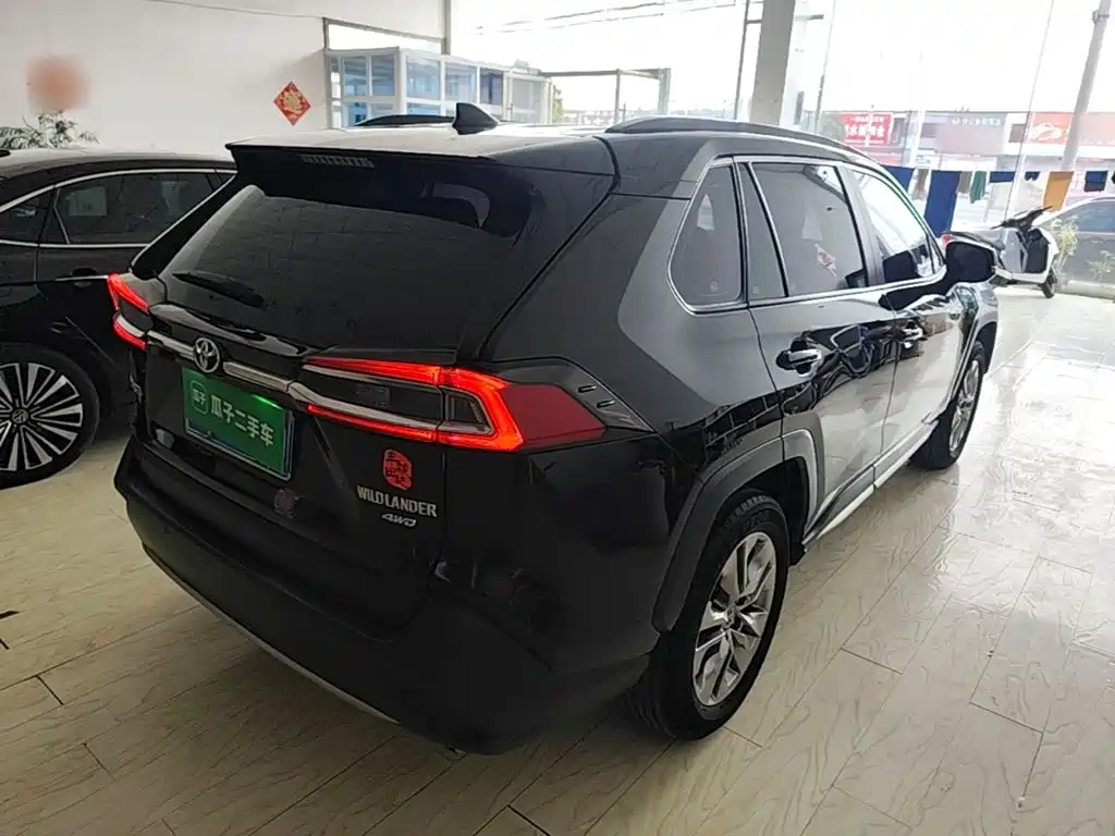 Toyota Wildlander — миниатюра 7