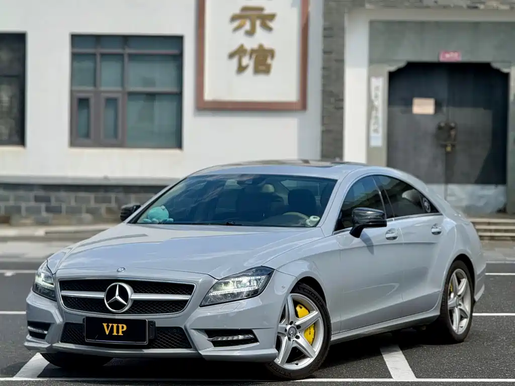 Mercedes-Benz CLS