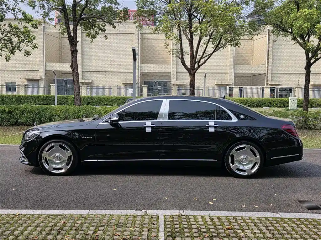 Mercedes-Benz Maybach S-Class S 2015 S 400 4MATIC