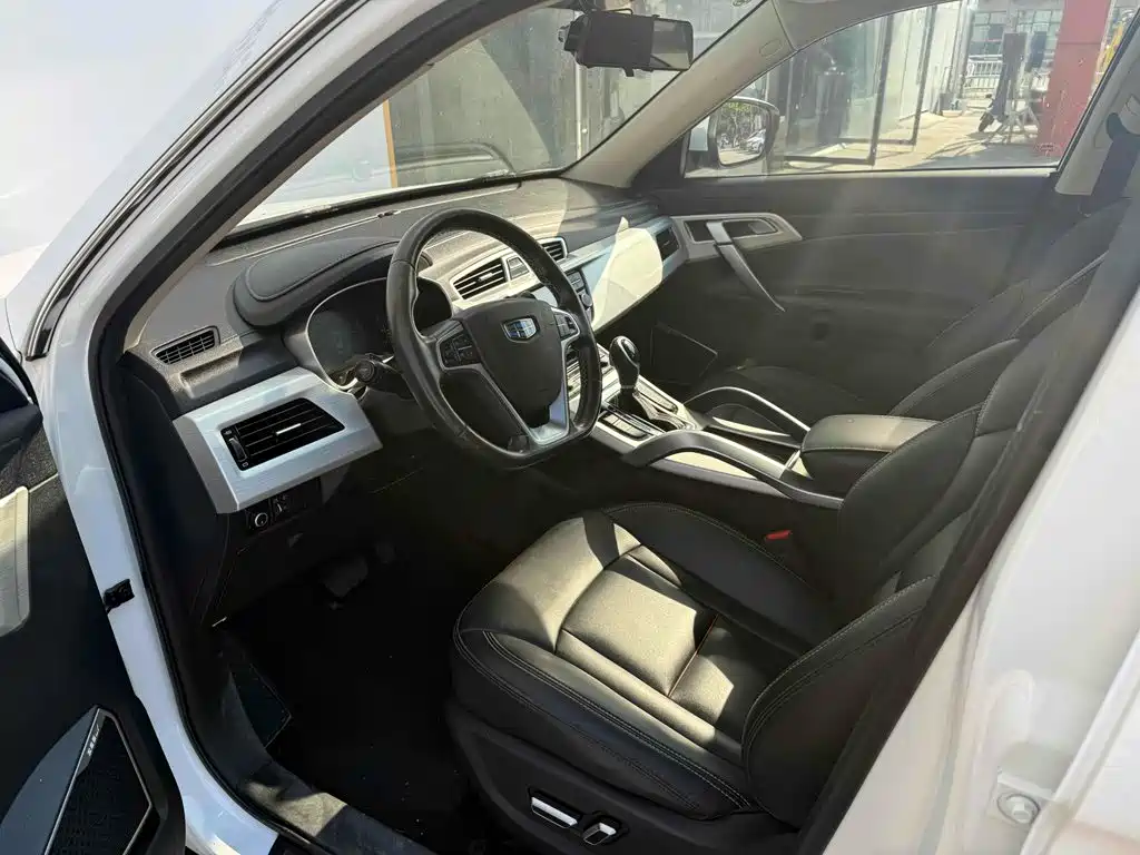 Geely Boyue — миниатюра 6