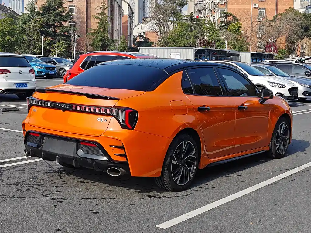 Lynk & Co 03 — миниатюра 4