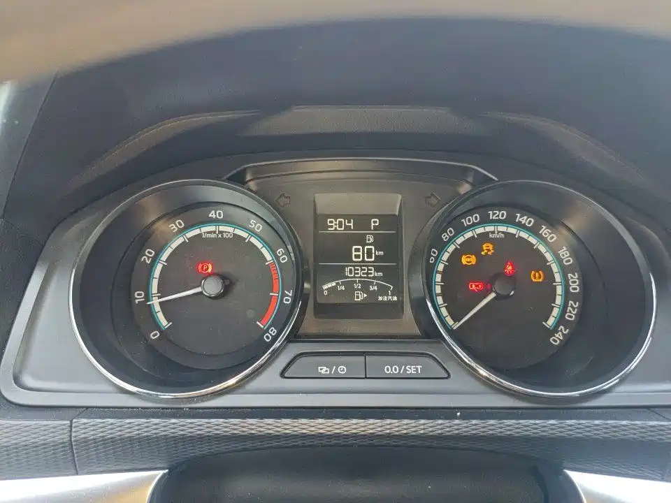 Skoda Kamiq 1.5L Auto Comfort Enjoy Edition, фото 6