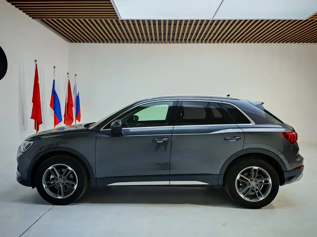 Audi Q3 — миниатюра 8